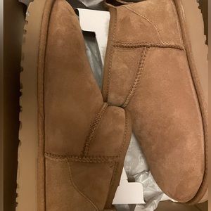 Ultra mini ugg